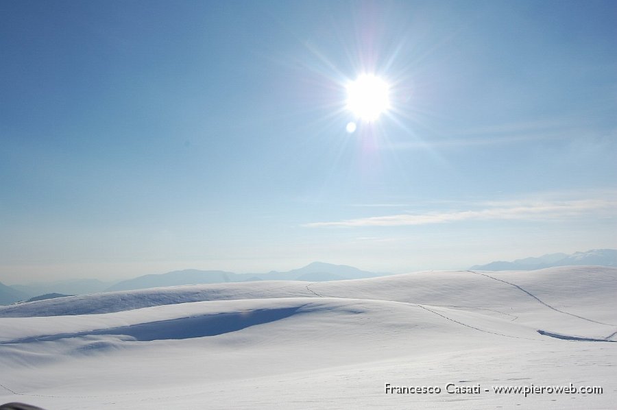 05 Un mare di neve sotto al sole.jpg